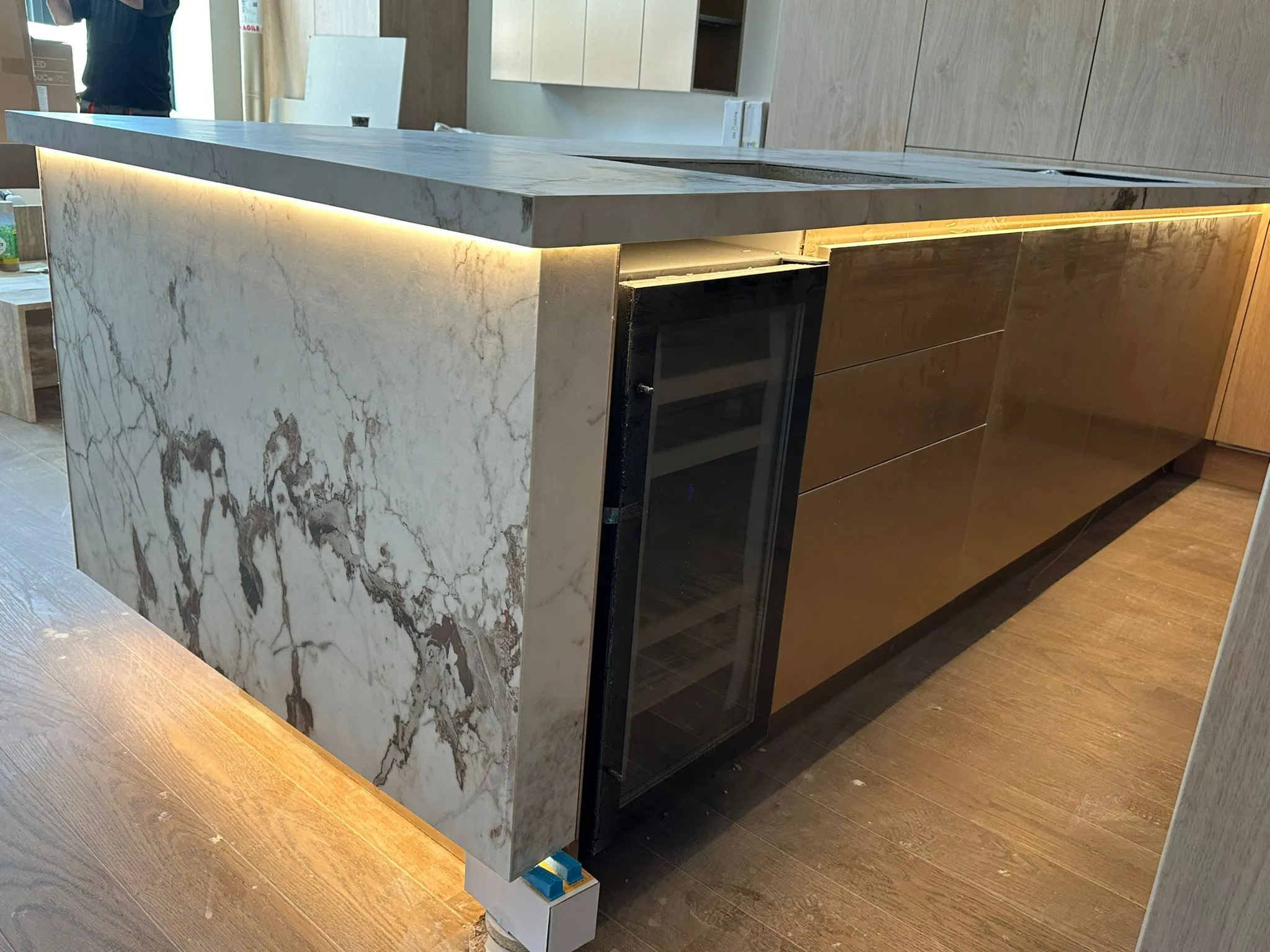 Cadru 1 din Montaj ceramică proiect rezidențial