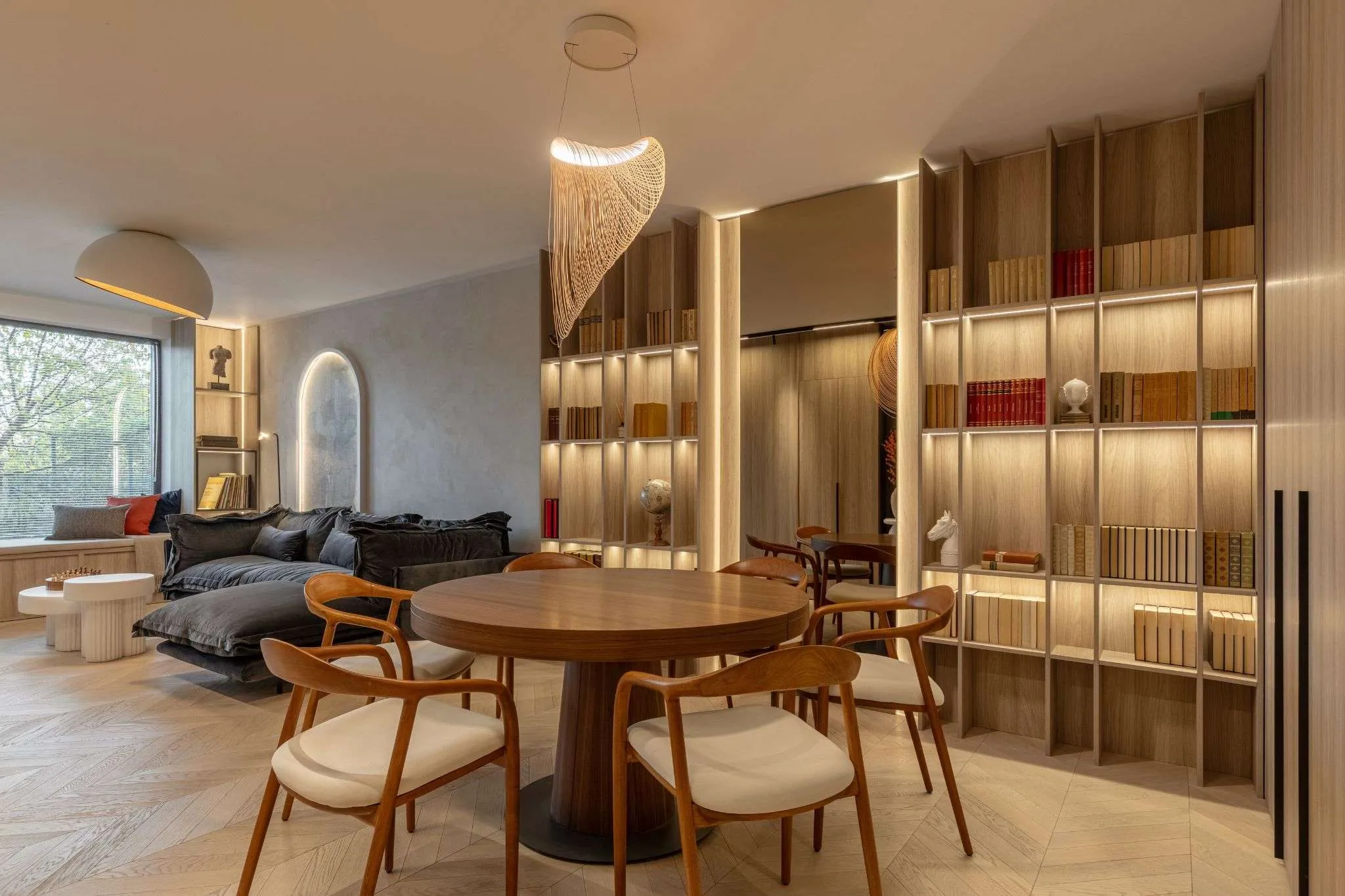 Aura Apartment