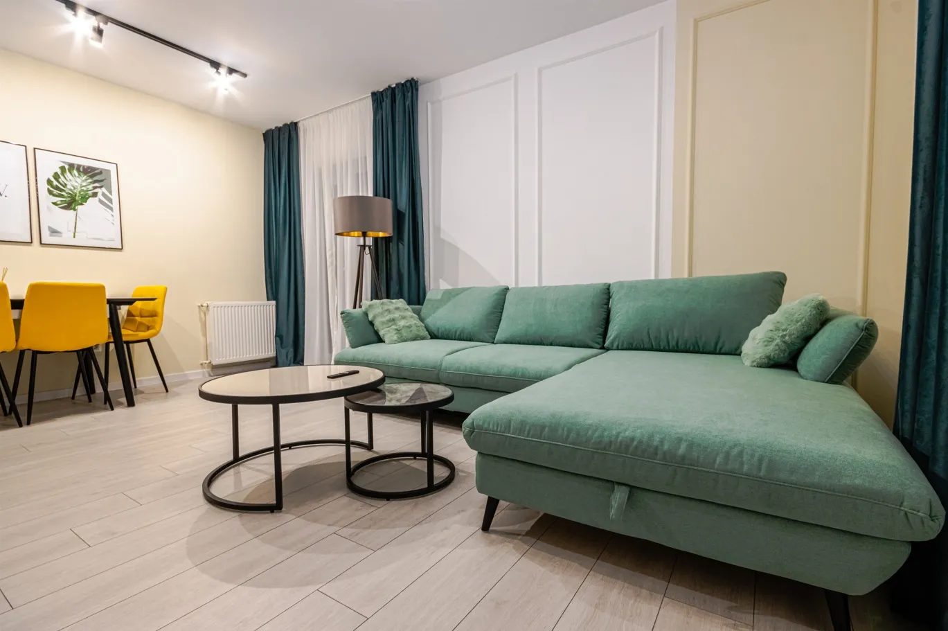 Cadru 2 din The Evergreen Apartament