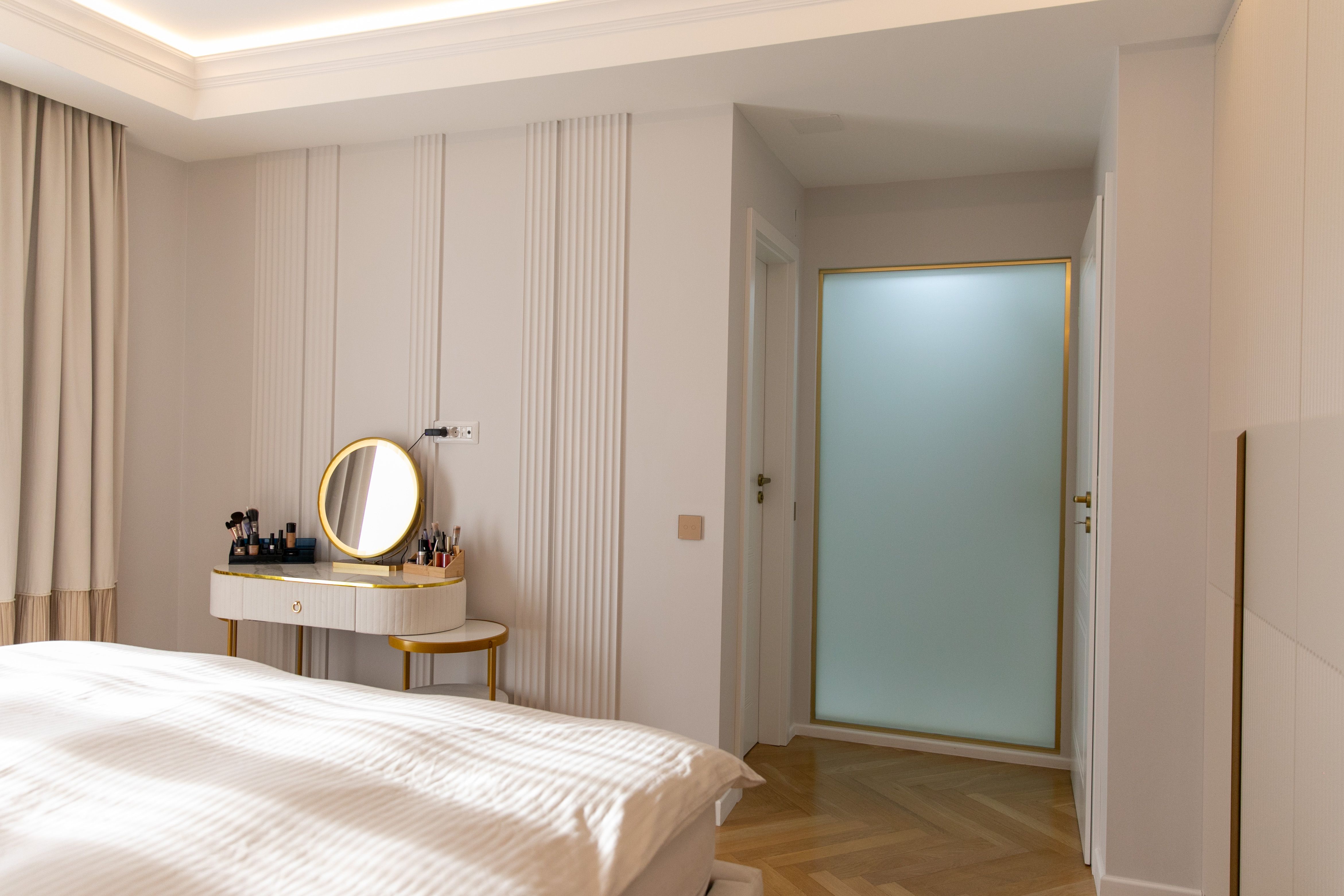 Cadru 8 din Sweet Home