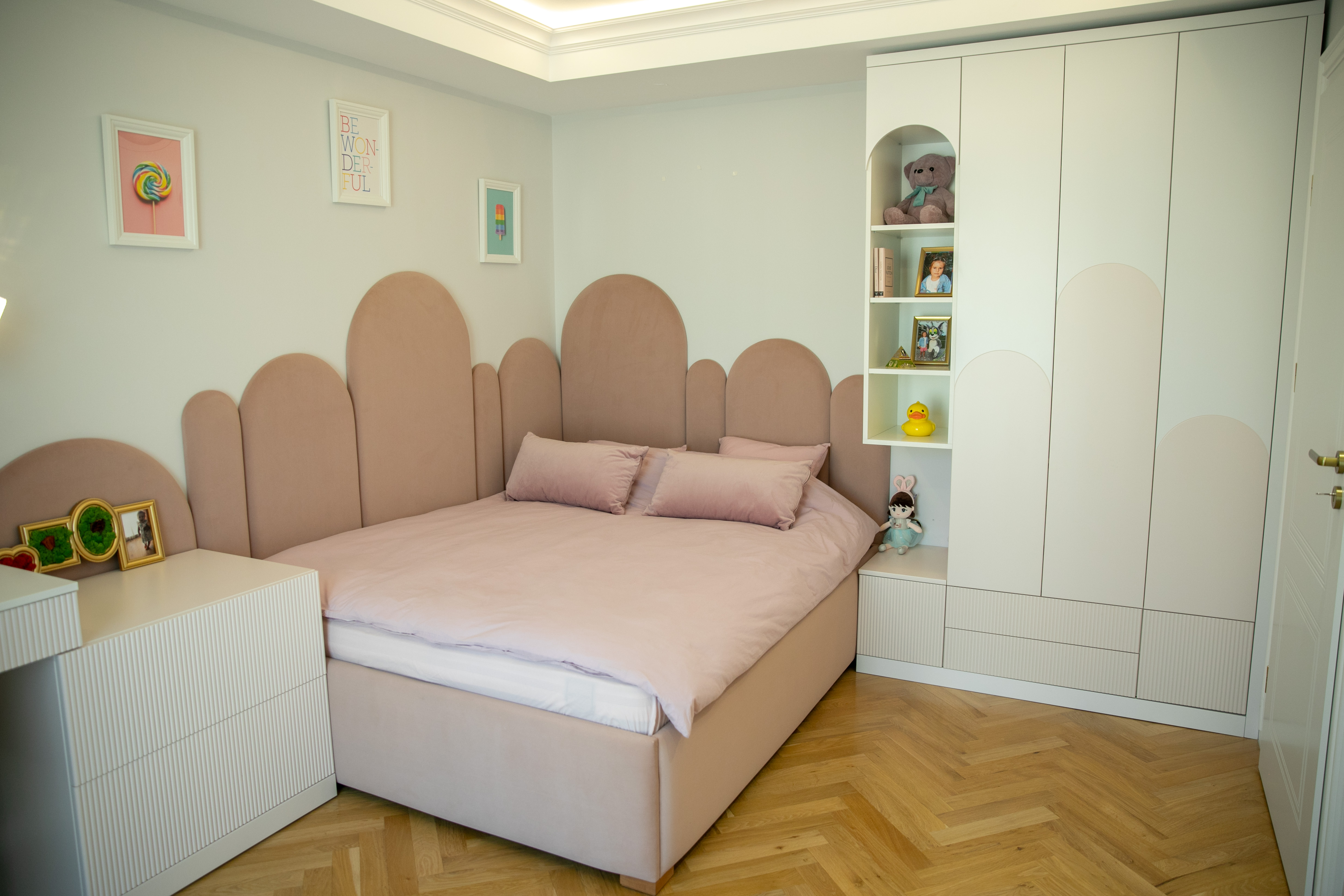 Cadru 6 din Sweet Home