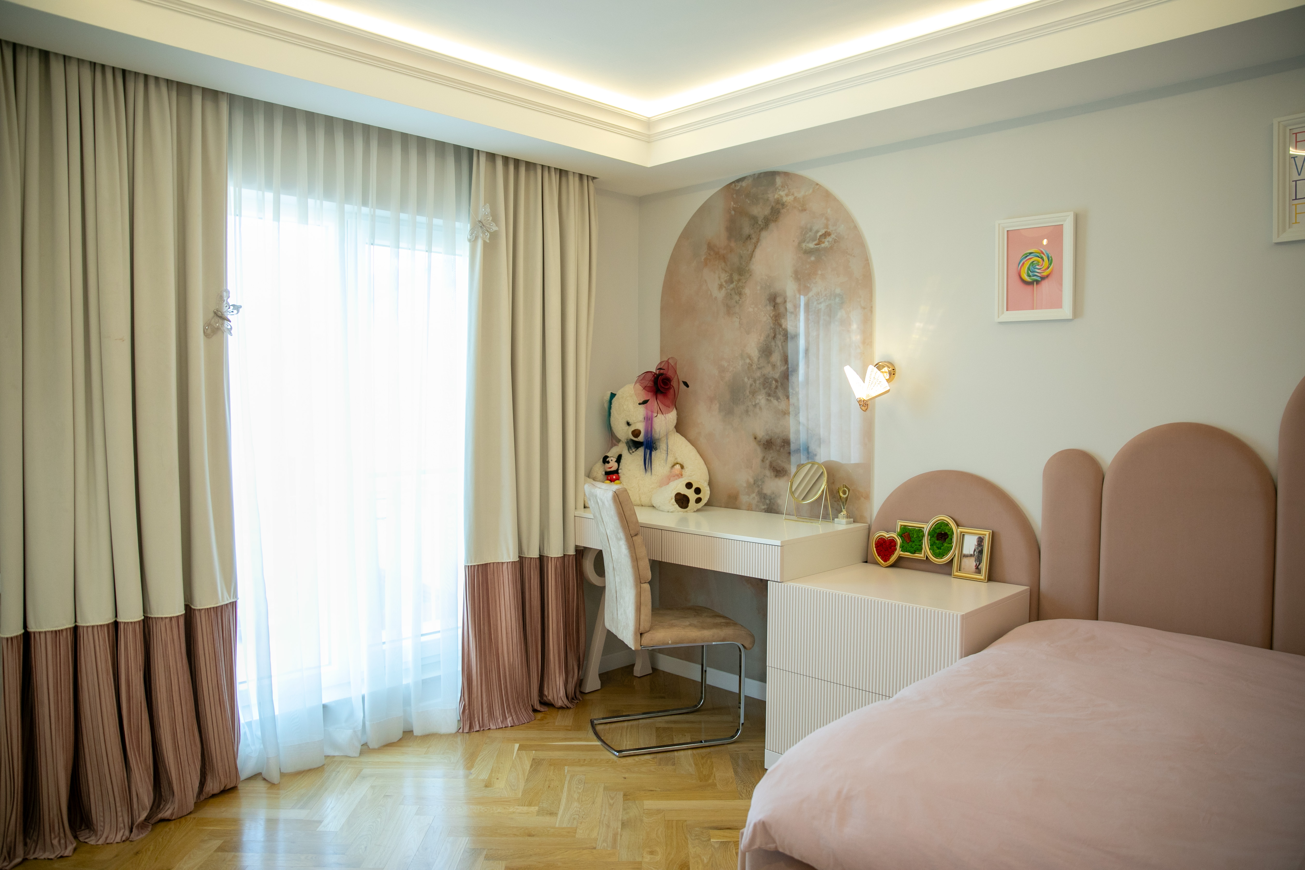Cadru 7 din Sweet Home
