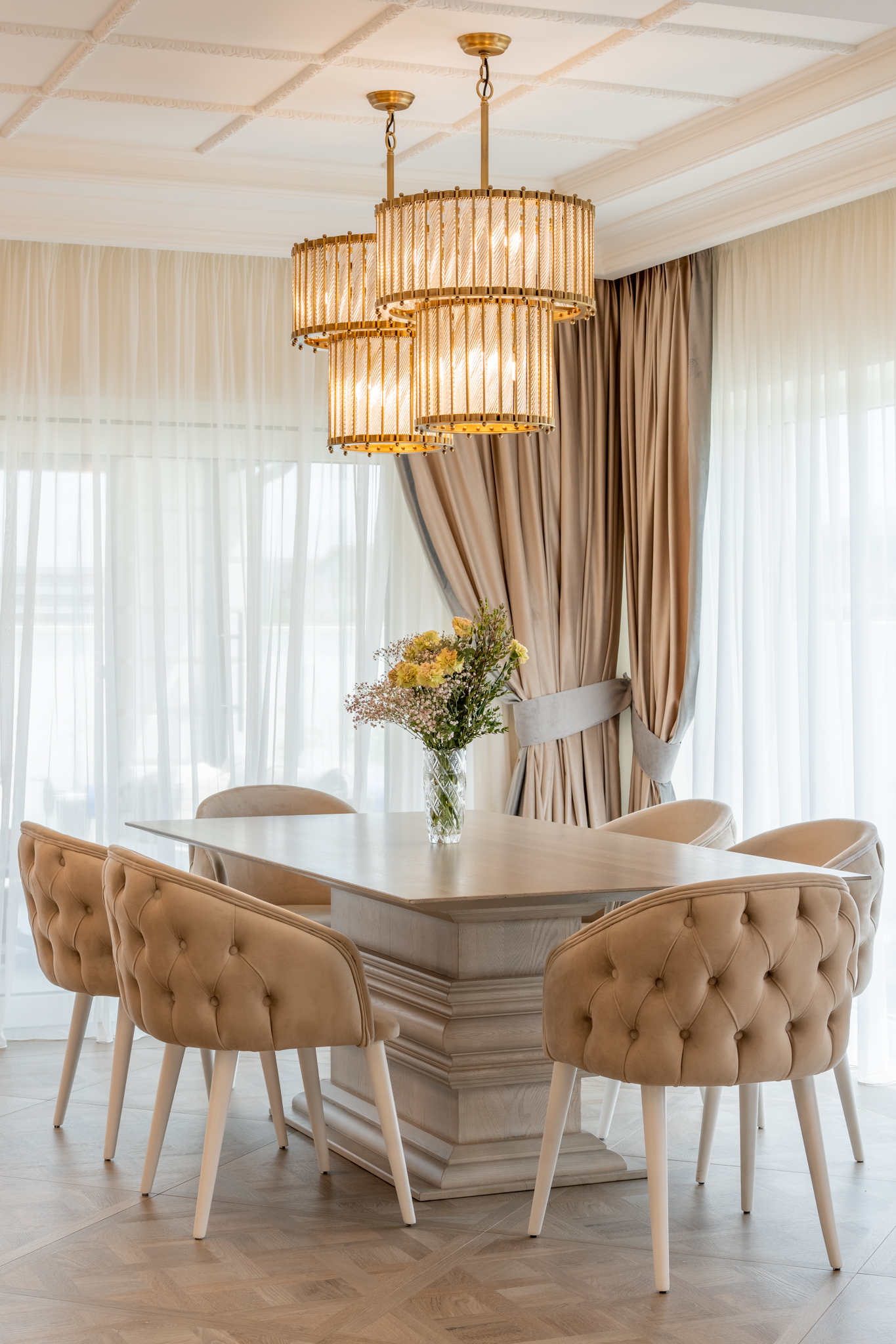 Cadru 6 din Velvet Reflections Villa