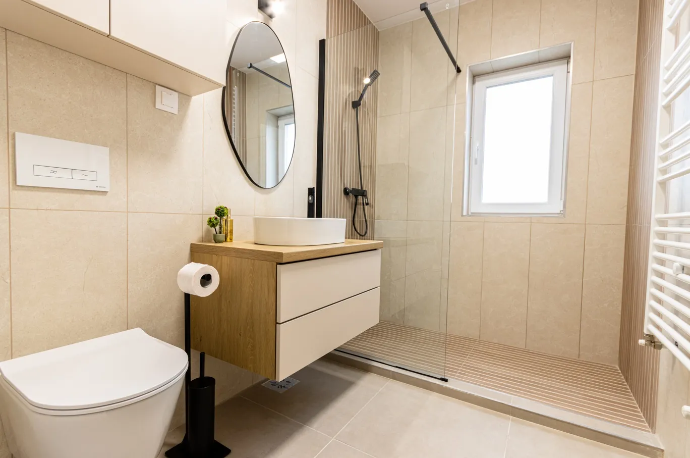 Cadru 6 din Warm Apartament