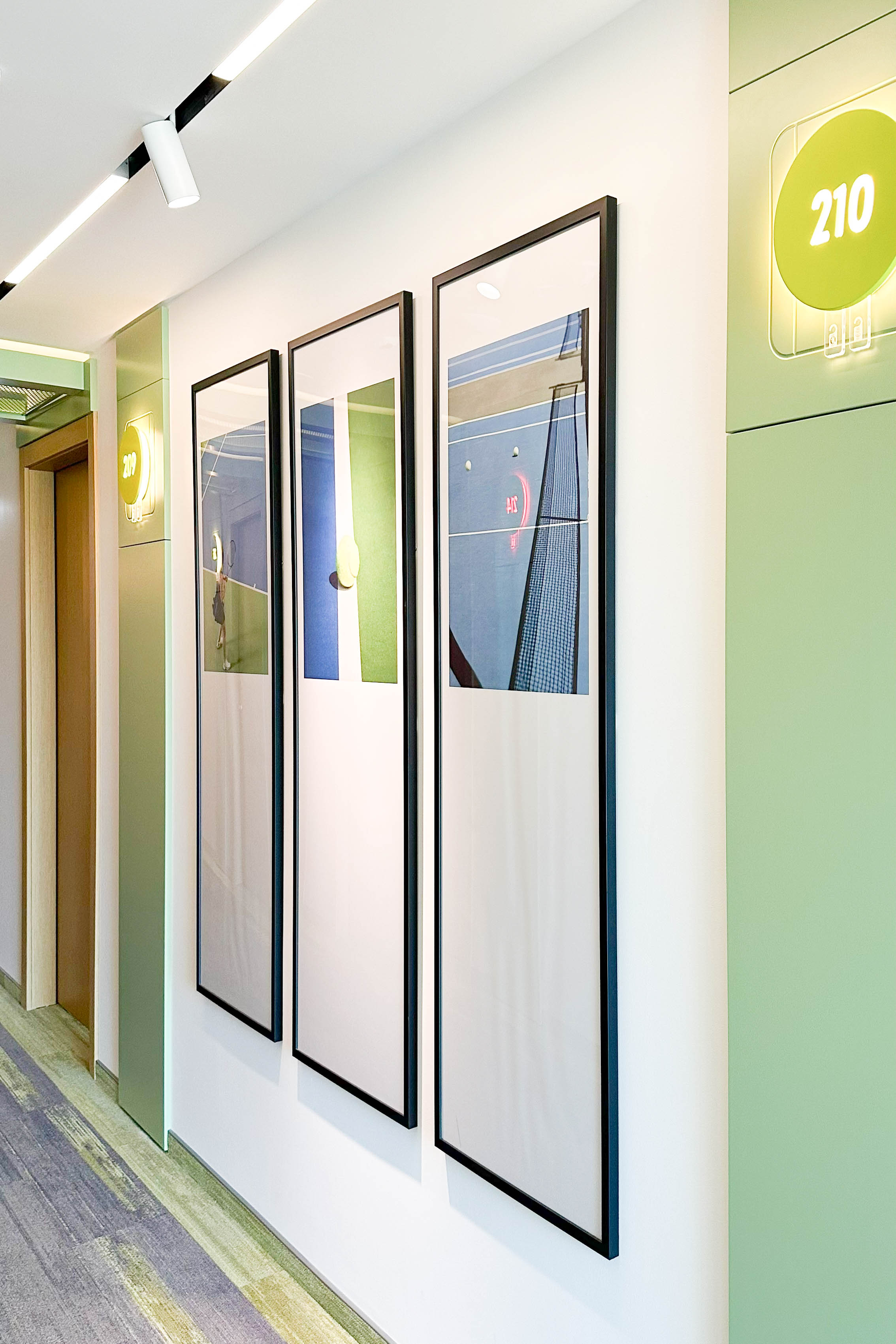 Cadru 3 din Ibis Tennis Hotel